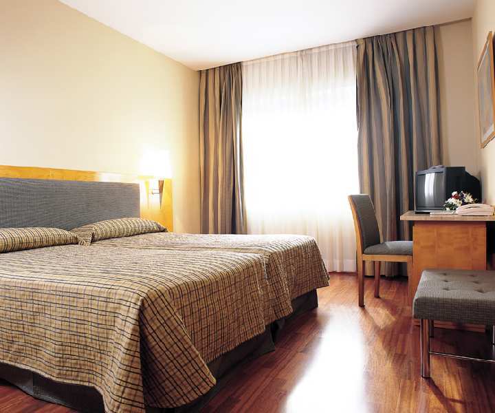 Hotel Nh Madrid Ventas Pokoj fotografie